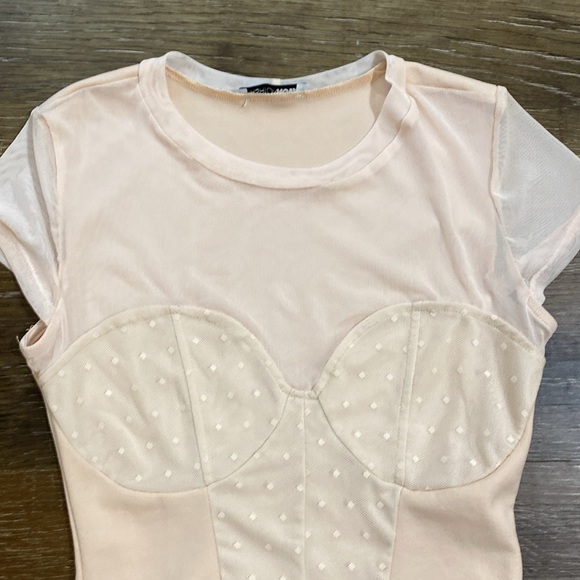 Fashion Nova bodysuit - Picture 4 of 6